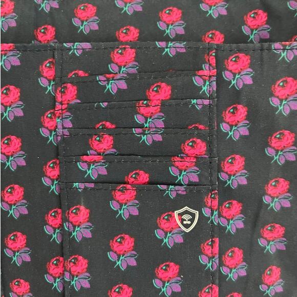 Vera Bradley Tech RFID Smartphone Wristlet Protection Classic Navy - Picture 9 of 10